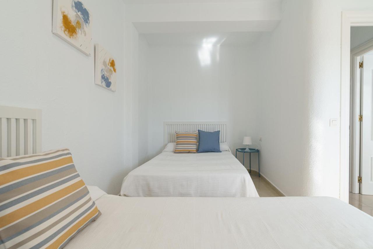 Maisuit Apartment Malaga City Center מראה חיצוני תמונה